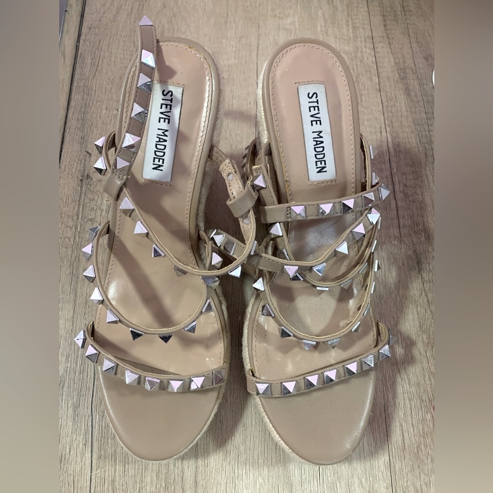Steve madden sandals size 7.5